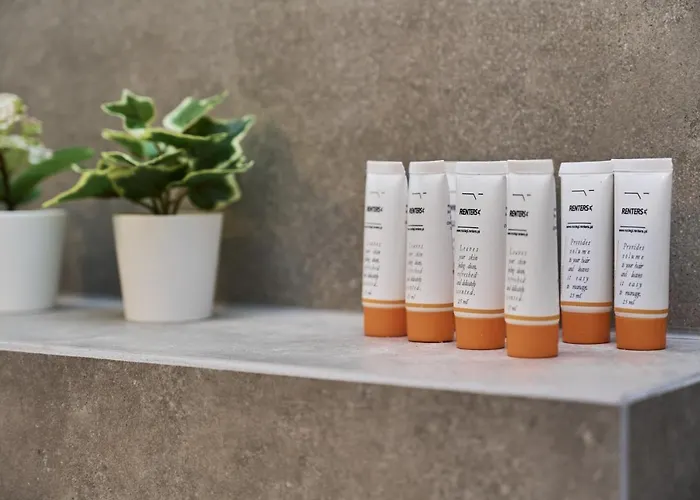 Wichrowa With Free Garage By Renters * 브로츠와프