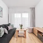شقة Wichrowa With Free Garage By Renters فروتسواف