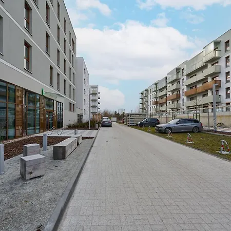 Wichrowa With Free Garage By Renters * Wroclaw