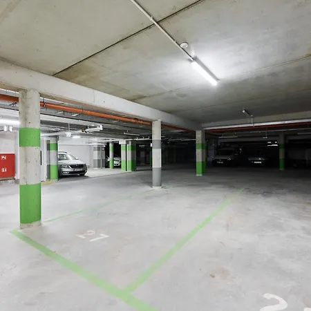 Wichrowa With Free Garage By Renters *