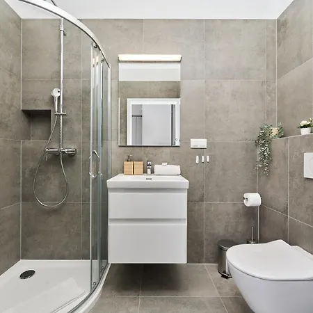 Wichrowa With Free Garage By Renters *