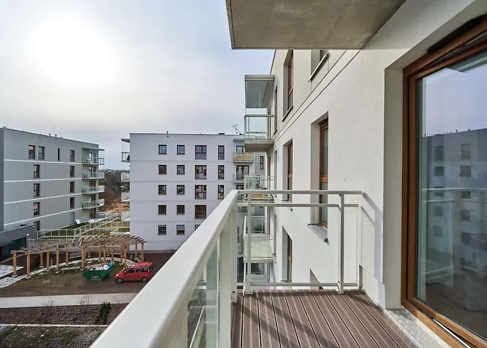 Wichrowa With Free Garage By Renters Apartment *